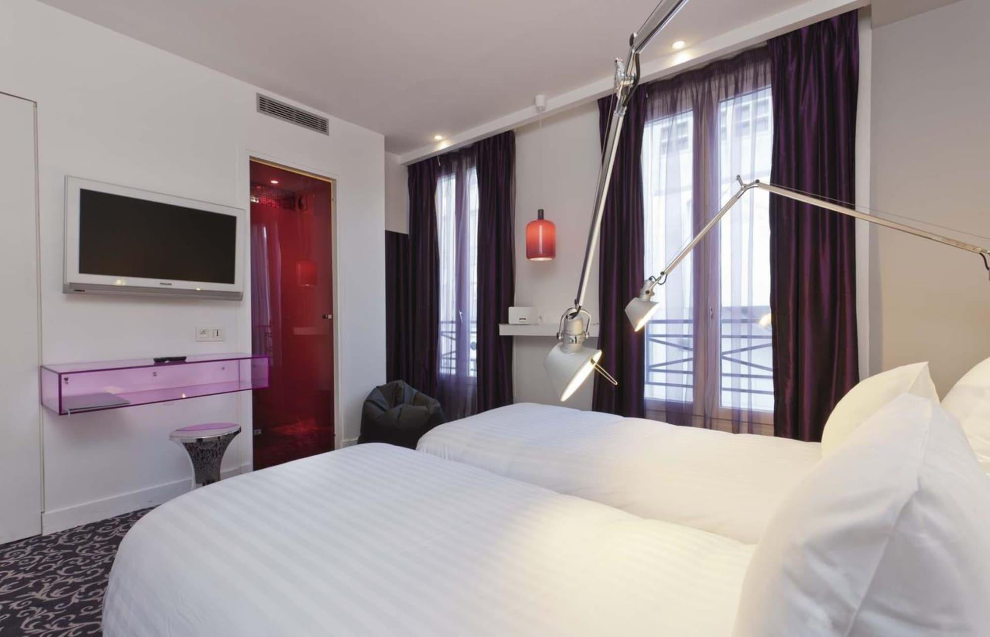 Color Design Hotel Париж Экстерьер фото
