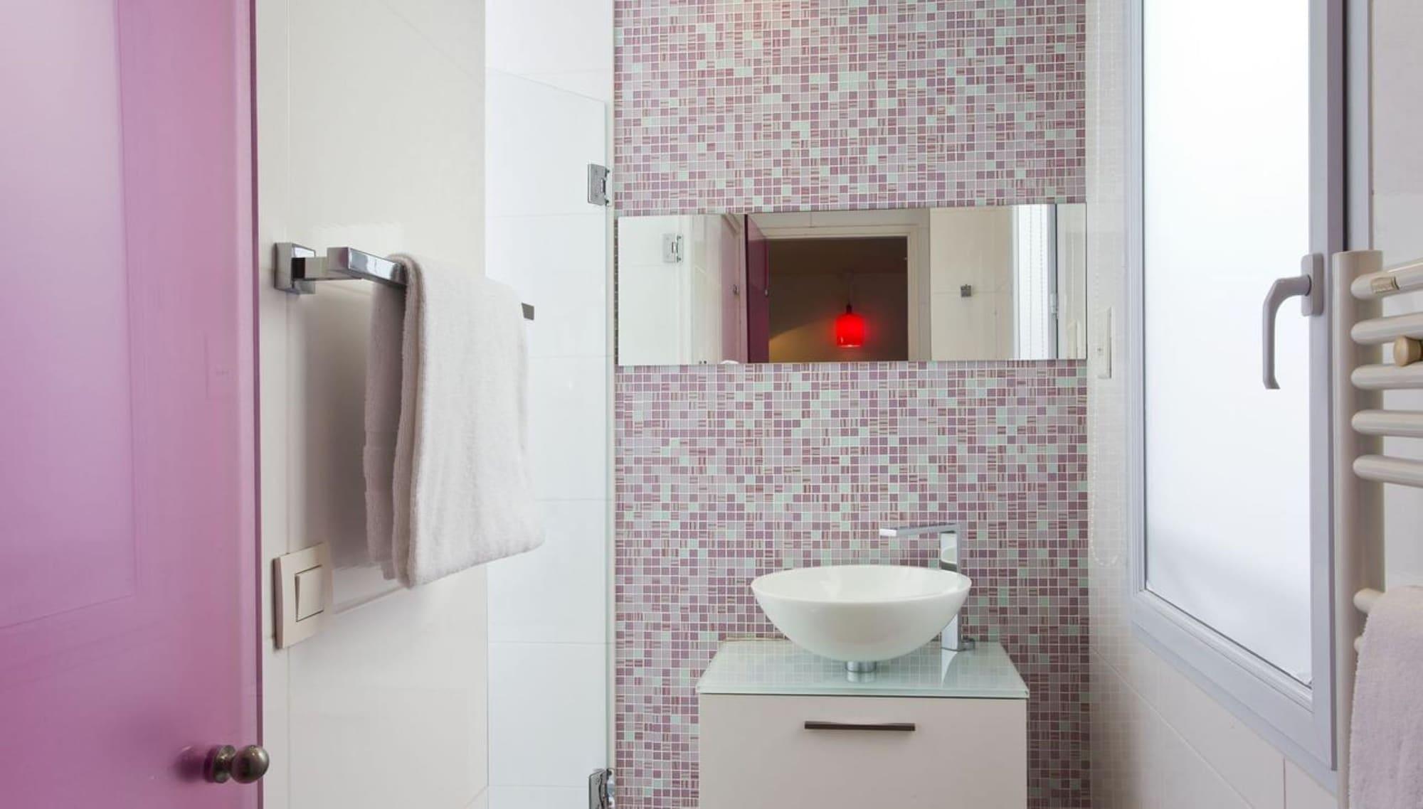 Color Design Hotel Париж Экстерьер фото