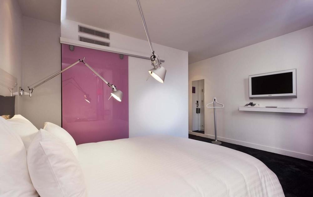 Color Design Hotel Париж Экстерьер фото