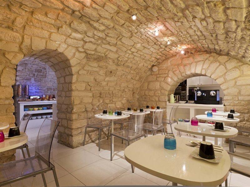 Color Design Hotel Париж Экстерьер фото