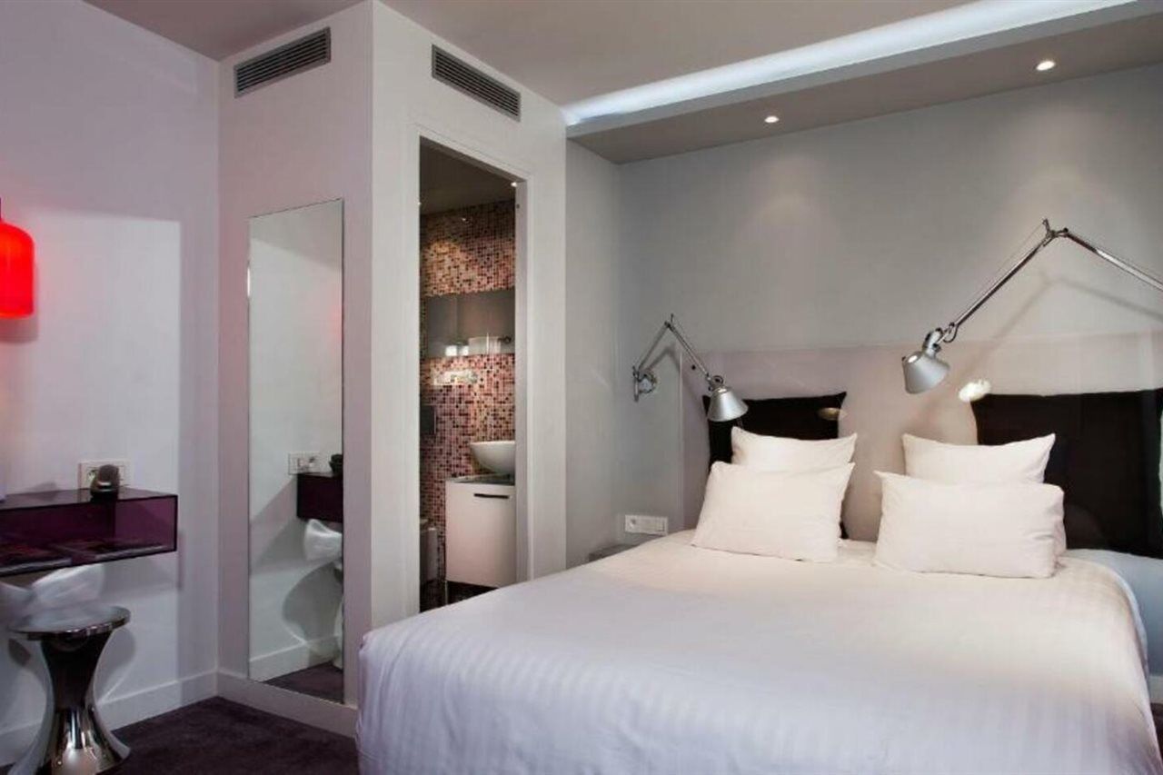 Color Design Hotel Париж Экстерьер фото